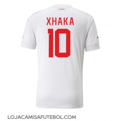 Camisa de Futebol Suíça Granit Xhaka #10 Equipamento Secundário Mundo 2022 Manga Curta